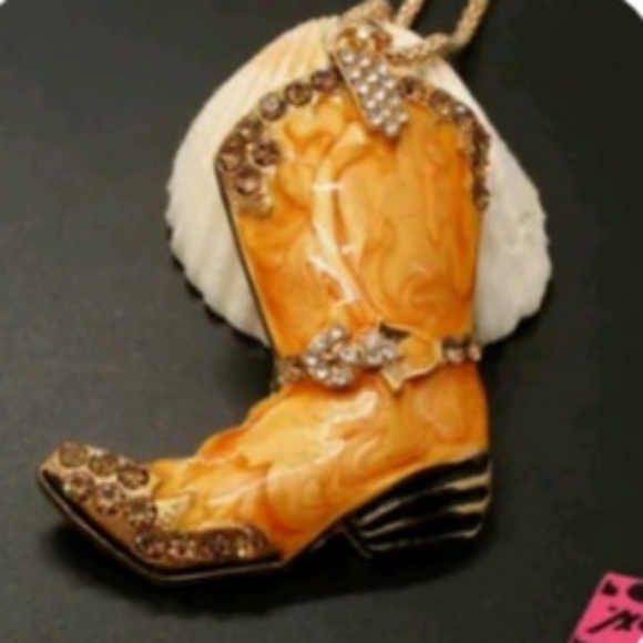Orange Western Boot Pendant Betsey Johnson Necklace - Picture 1 of 1